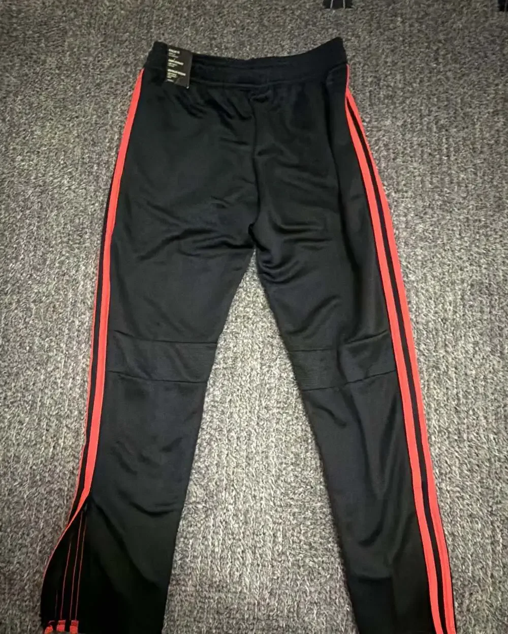 NWT Adidas Kids Tiro Essential Essential Black/Semi Lucid Red size Medium